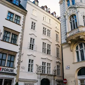 Living Center , Viena Austria